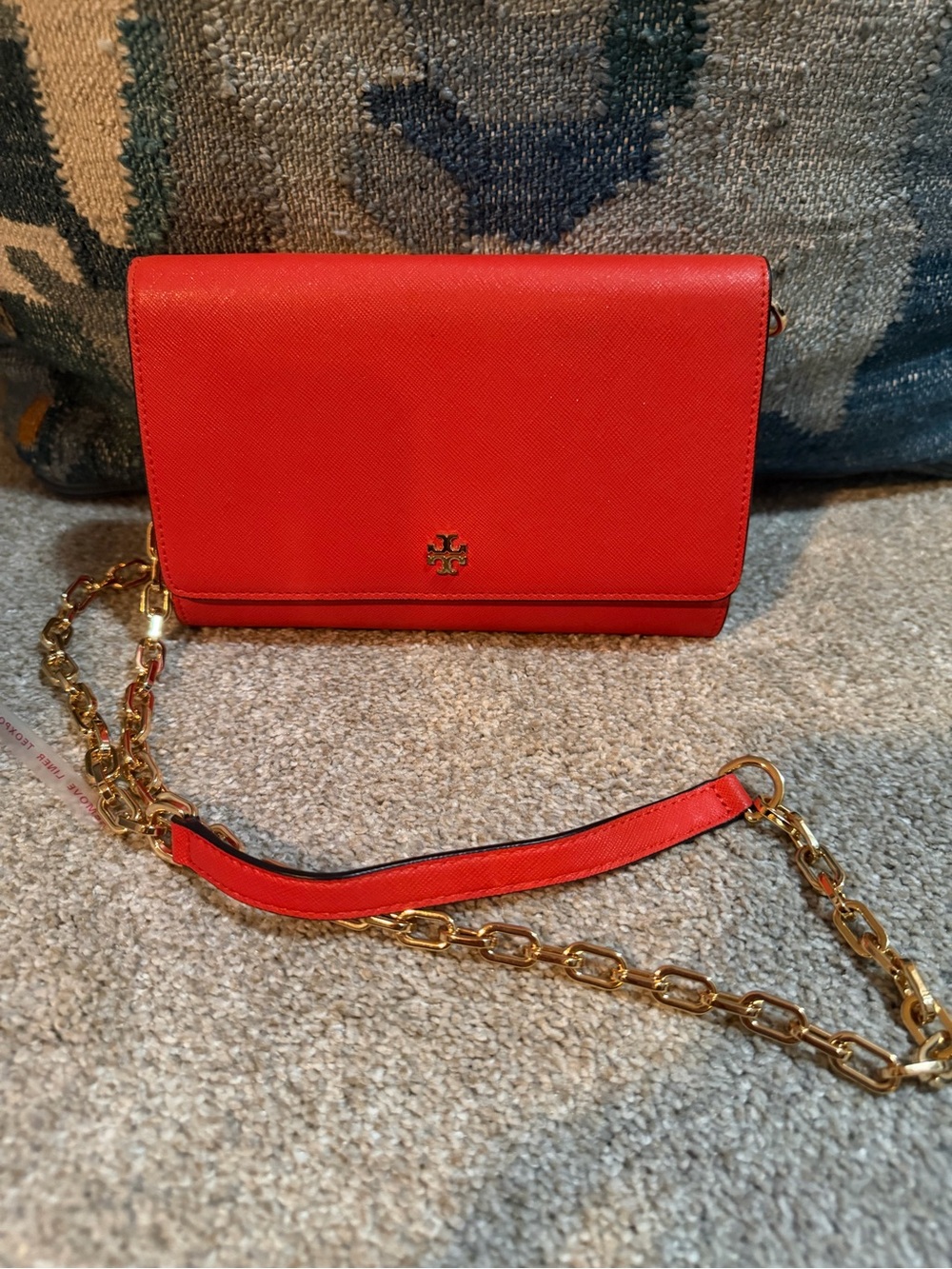 Tory Burch Robinson Saffiano Leather Chain Wallet Crossbody